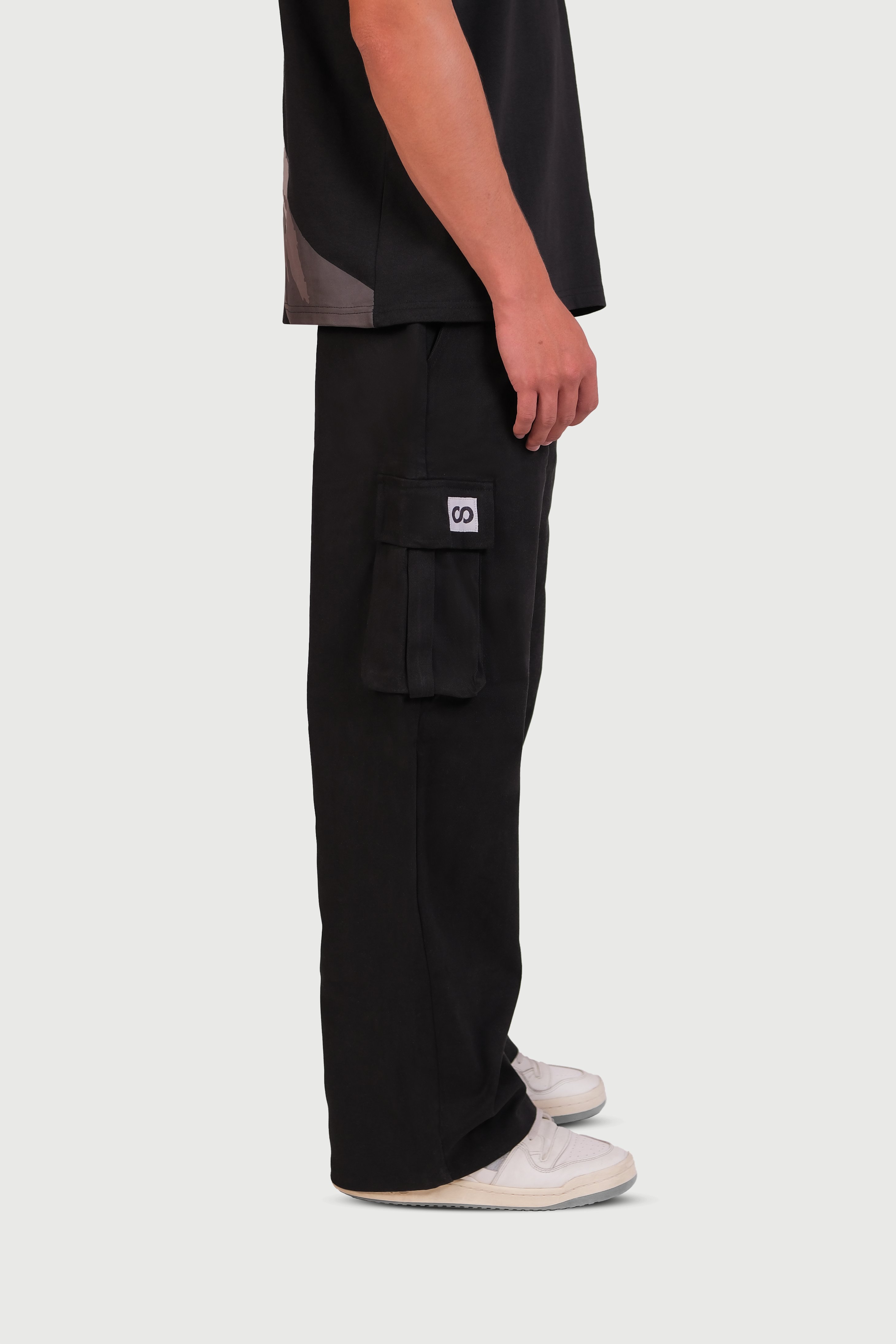 Cargo Pants ICONERS - Pantalones Funcionales y Estilosos